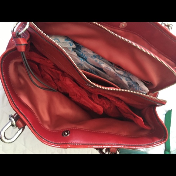 Handbag - Picture 5 of 6